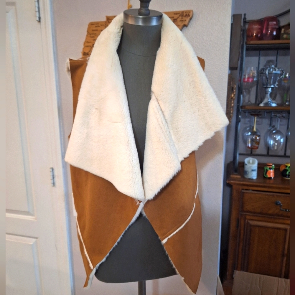 Gianni Bini faux suede and shearling vest